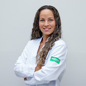 Dra. Thalita Azevedo Fracalossi